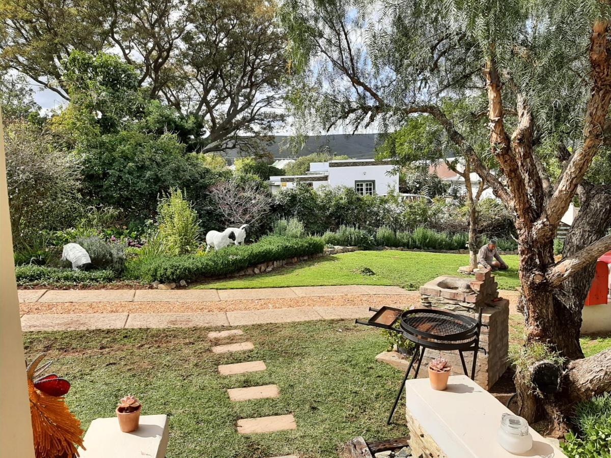 Over Karoo Inn Barrydale Bagian luar foto